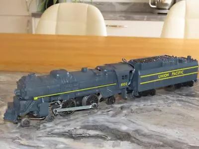 BP401: Lionel O Gauge Union Pacific 8102 4-4-2 Loco & Tender • £60