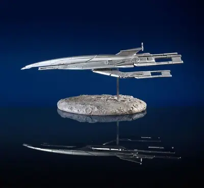 $1250 • Buy *Limited Edition* Mass Effect: Normandy SR-1 Ship Replica (Silver Variant) 14 