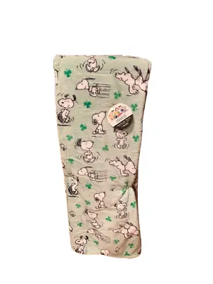 Peanuts Snoopy St. Patricks Day Shamrock Plush Throw Blanket Soft NEW Berkshire • $49.99