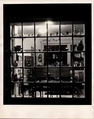 $6.40 • Buy Vintage Found Photo Antique Store Window Williamsburg VA 1948
