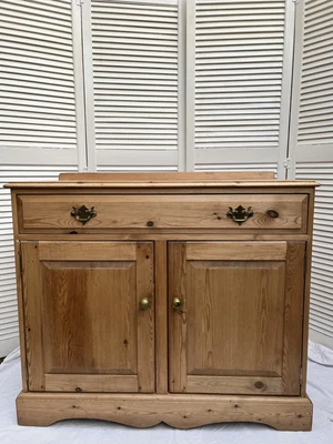 £295 • Buy Beautiful Vintage Solid Pine Linen Cupboard