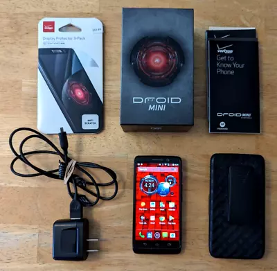 Motorola Droid Mini XT1030 16GB Black Verizon Smartphone Bundle • $18.49