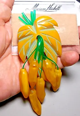 1990s Miriam Haskell BAKELITE BANANA Brooch/ Necklace Yellow Green Large Figur • $199.90