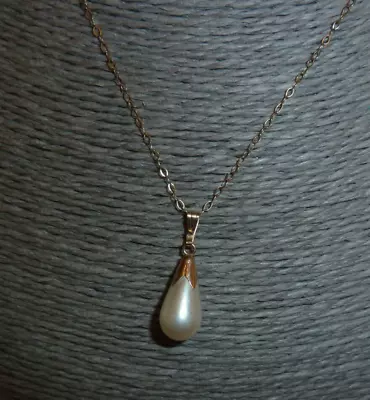 9ct Gold 16  Delicate Chain With 9ct Gold & Pearl Pendant Necklace - 1 Gram • £6.99