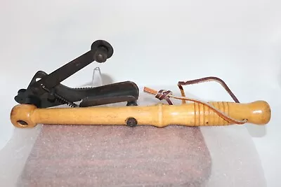 Vintage Clay Pigeon Skeet Hand Held Thrower Wood Handle  • $16.96