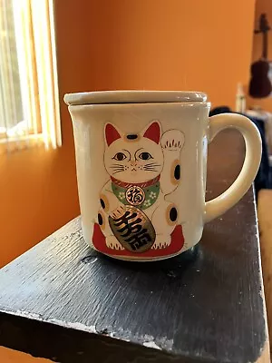 Vintage Japanese Maneki Neko Beckoning Welcome Happy Good Luck Ceramic Cup W Lid • $25