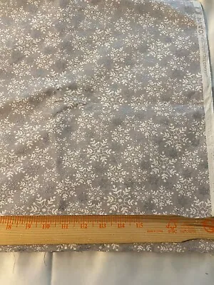Snowflakes-silver Metallic & White Snowflakes On Gray  Cotton1 Yd 30  X 44  • $11.99