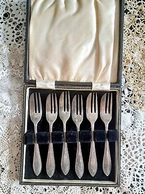 Boxed Set Of 6 Vintage Epns Silver Plated Cake Forks • $16