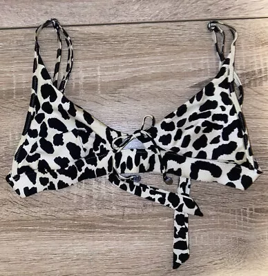 Black And White Tigerlily Bikini Top. Size XS • $15