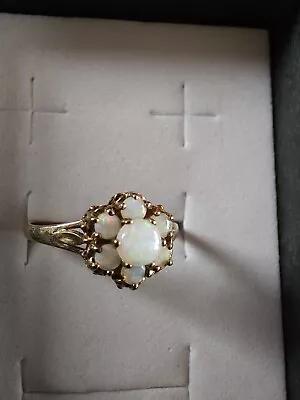 9ct Gold Opal Cluster Ring Size K • £130