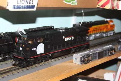 $200 • Buy Lionel O Gauge #18226 Diesel Locomotive GE Dash-9 Demonstrator USED Original Box