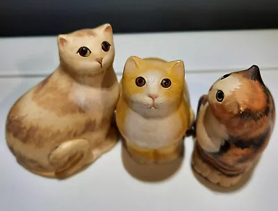 Vintage 1989 Artisans Cat Figurines Art Pottery Unique Designs • $18