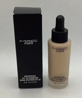 MAC Studio Waterweight SPF30 Foundation ~ NC20 ~ 30ml/1oz Full Size NIB • $19.99