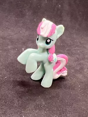 2010 My Little Pony FiM Blind Bag Wave #1 2  Minty Figure Hasbro • $2.99