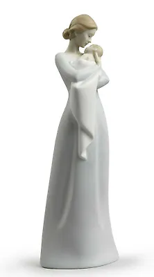 Lladro #18218 A Mother's Embrace Brand Nib Mother Baby Family Satin Save$$ F/sh • $349.98