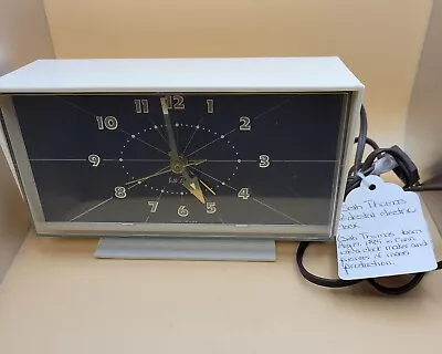 Vintage 1960s Seth Thomas Pedestal Alarm Clock Model SS12-W MCM Mid Century USA⏰ • $40