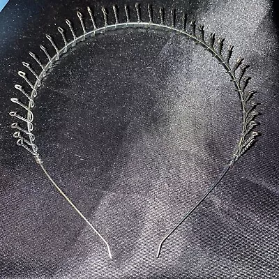 Y2k Silver Tone Metal Wire Headband • $42