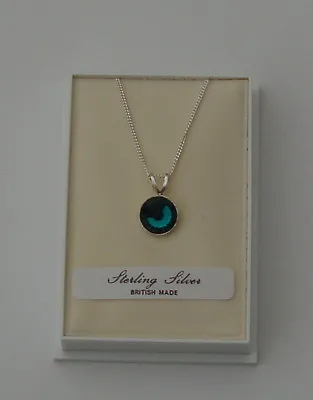 925 Silver Swarovski Elements Emerald Crystal Pendant & Chain May Birthday Gift • £7.99