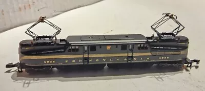 Marklin Z Scale GG1 Electric Locomotive Pennsylvania #4935 • $329.99