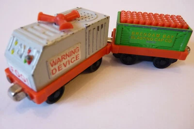£6.99 • Buy MISTY VALLEY FOG CARS With SOUND - GOOD COND. - Take N'Play Thomas. P+P DISCOUNT