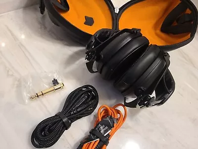 $128 • Buy VERY NICE! V-MODA Crossfade M-100 Master Over-ear Headphones - Matte Black