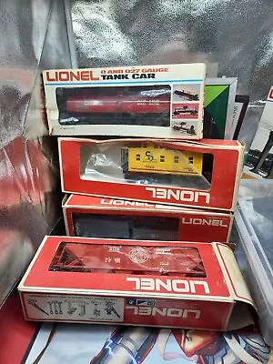 Lot Of 4 Old Lionel O Gauge Boxcars 6-9013 /6-9353 / 6-9859 / 6-9122 Near Mint • $20