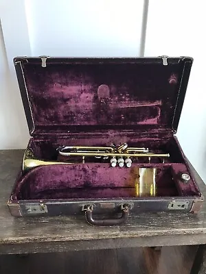 Vintage 1955 C.G. Conn Victor Trumpet W/ Original Case + Bach Mouthpiece NICE !! • $649