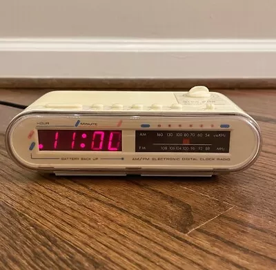 Vintage Retro Gran Prix AM/FM Digital Alarm Clock Radio Model No. D510 TESTED • $19.99