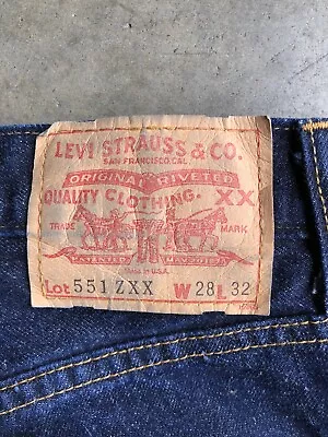 Vintage 1997 LVC Levis 551ZXX Sz 28 (28 X29 ) Dark Blue Made In USA 551-0007 555 • $120