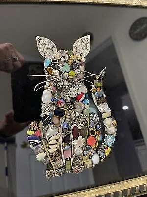 $35 • Buy Vintage Jewelry Picture Along Tail Cat