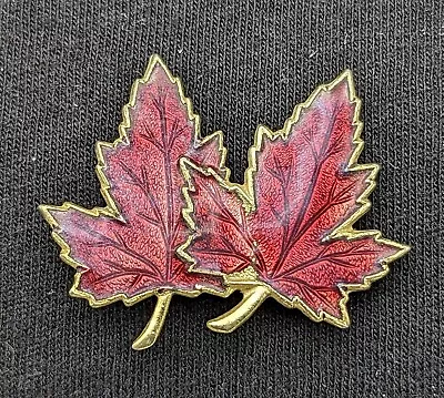 Vintage Estate Costume Enamel Maple Leaf Pin Brooch • $13.99