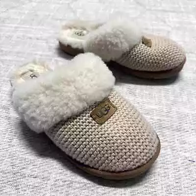 UGG Womens 9 COZY KNIT CREAM SHEARLING LINED SLIP ON SLIPPERS • $46.75