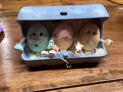 Vintage Ceramic Anthropomorphic Easter Egg Sitters In Egg Carton • $24.95