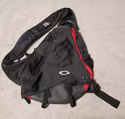 Oakley Backpack Software Sandbag Shoulder Sling Crossbody Pack BLACK/RED READ! • $149.99