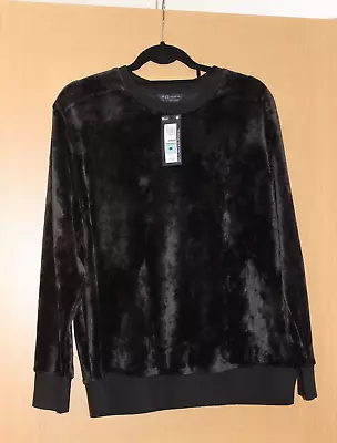 BNWT Size Medium MARKS & SPENCER Super Soft Plush BLACK Top • £10