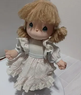 Vintage 1989 ApplausePrecious Moments Musical Doll Plays Whistle While You Work. • $12