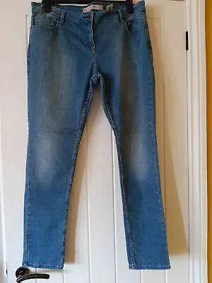 £7 • Buy Next Relaxed Skinny Everyday Blue Jeans Size 16 Regular W38/L31