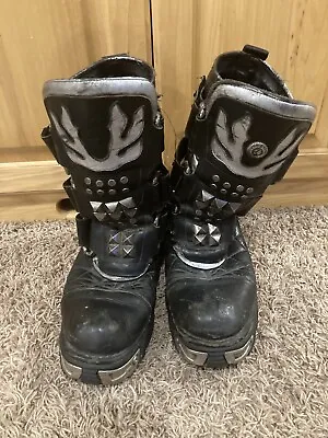 Damaged New Rock Reactor Silver Flame Boots Size 10 1/2? 10.5 Goth Gothic Punk • $119.99