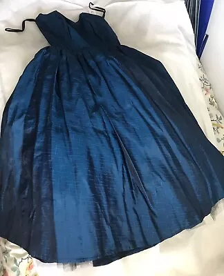 £45 • Buy Kriss Party Prom Dress Size 6-8