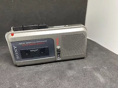 Sony M-570V Handheld Cassette Voice Recorder 205216 • $10