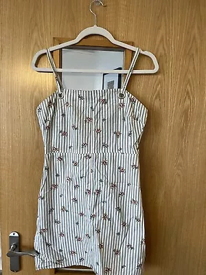 £7 • Buy Topshop Floral Cami Dress Size 10