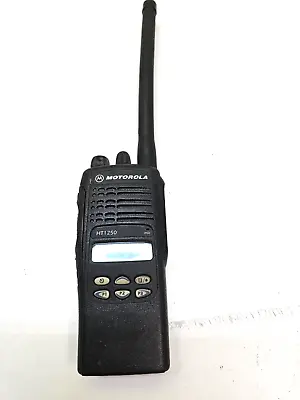 Motorola HT1250 35-50 MHz Low Band Two Way Radio AAH25CEF9AA5AN • $199.99