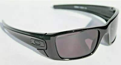 OAKLEY Fuel Cell Sunglasses Polished Black/Warm Grey NEW OO9096-01 • $89.95