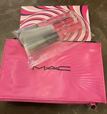 Mac 4 Piece Makeup Brush Kit With 2 Zip Cosmetic Case Nib • $25