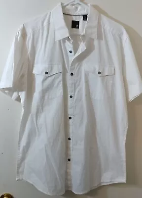 J Ferrar Men's Modern Fit Button Front Shirt White Size Large 16 16.5 JF NWT New • $15.99