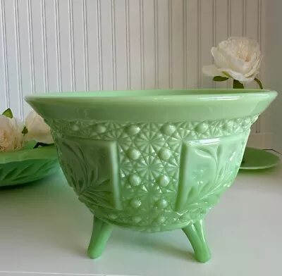 HTF 1916s Antique McKee Innovation Uranium Jadeite Jadite Snappy Apple Bowl READ • $214.50