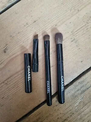 £3.20 • Buy CHANEL Mini Travel Make-up Brushes