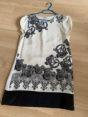 Ladies Black And Ivory Coloured Dress. Miss Selfridge Size 14. • $3.72