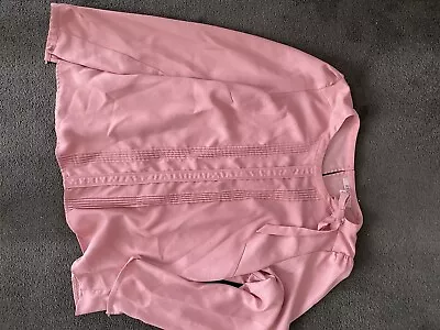 Review Top Size 16 • $15
