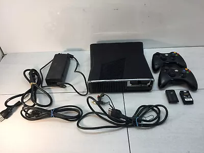 Microsoft Xbox 360 S 250GB Game Console Black Model 1439 Bundle • $99